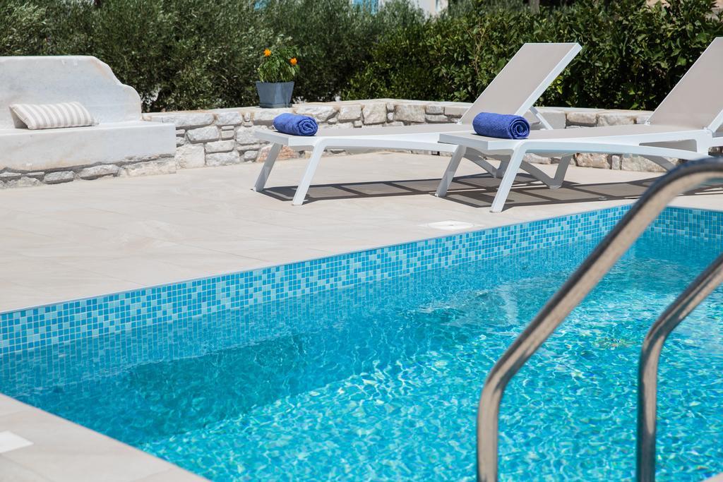 Villa Evilia Marpissa Bagian luar foto